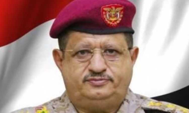 الفريق الركن محمد المقدشى ـ وزير الدفاع اليمنى