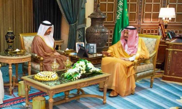 الملك سلمان يستقبل وزير الخارجية الإماراتي