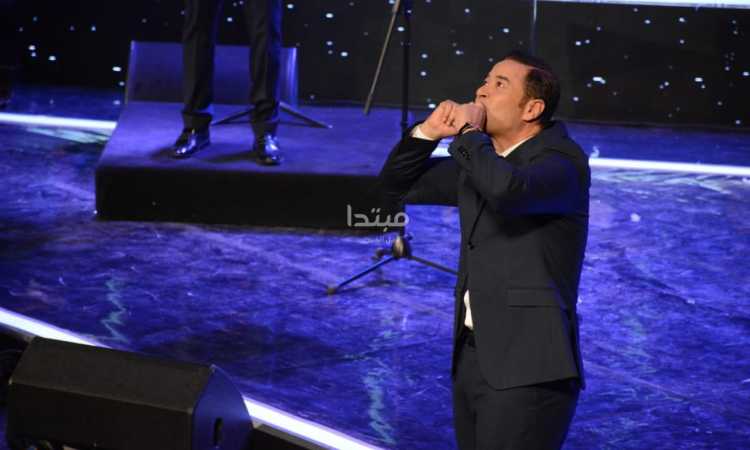 مدحت صالح