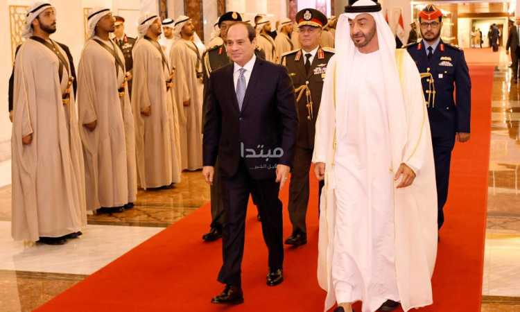 مراسم استقبال السيسى بدولة الإمارات العربية