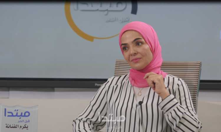 منى عبد الغنى