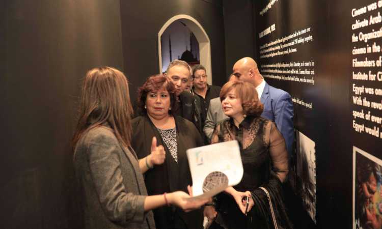 وزيرة الثقافة