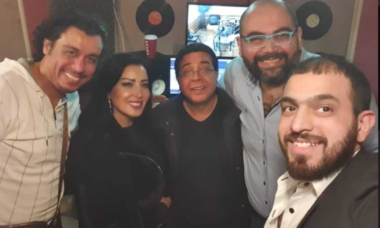 سمية الخشاب وأحمد آدم
