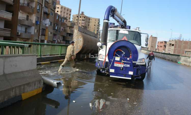 شفط مياه الأمطار من شوارع الجيزة
