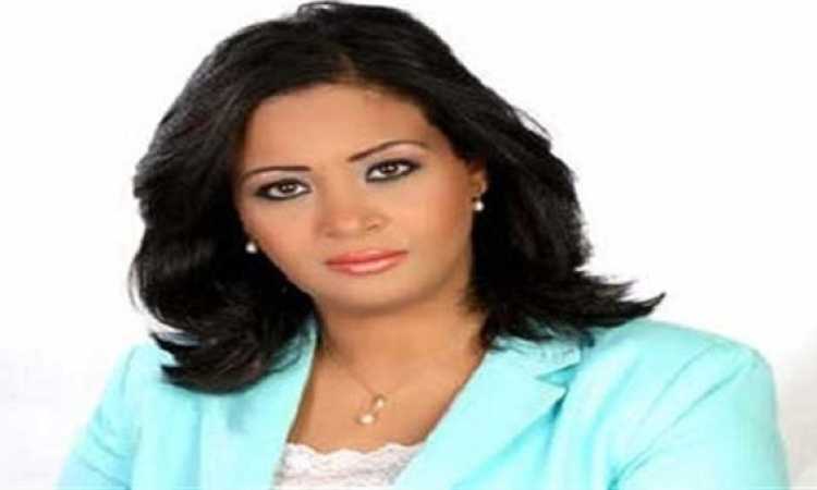 الإعلامية منى سلمان