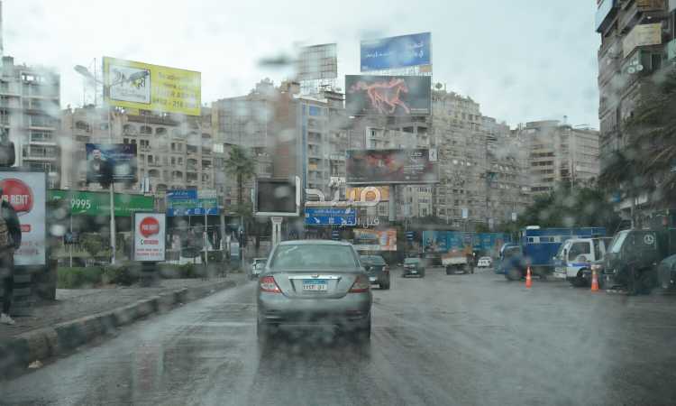 أمطار طوبة تضرب شوارع القاهرة والجيزة