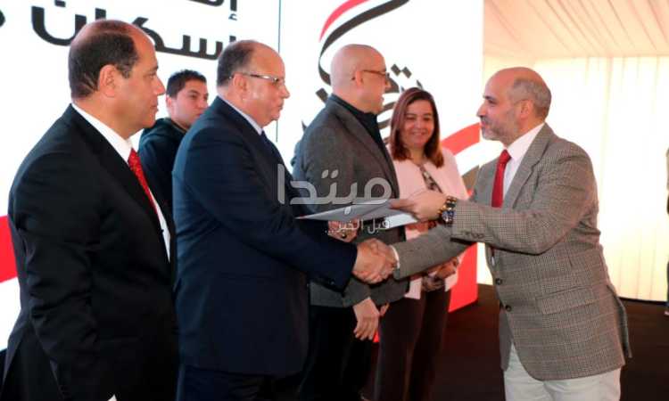 وزير الإسكان ومحافظ القاهرة