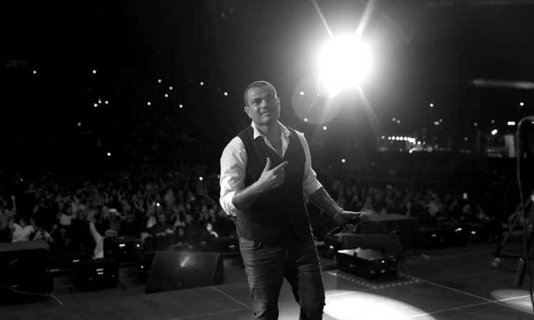 عمرو دياب فى جدة