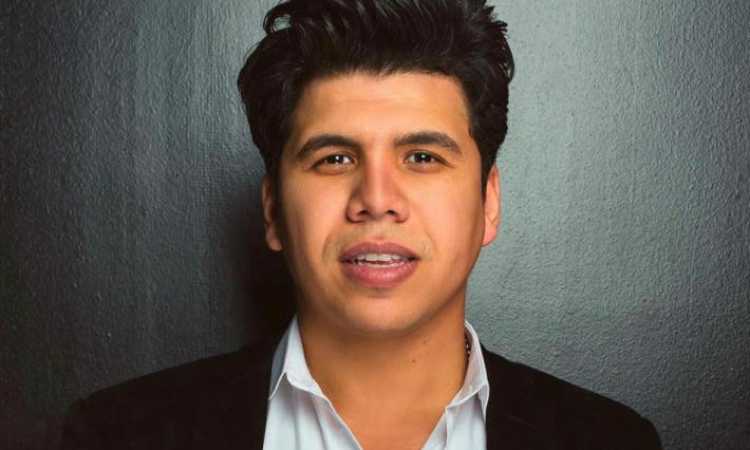 عمر كمال