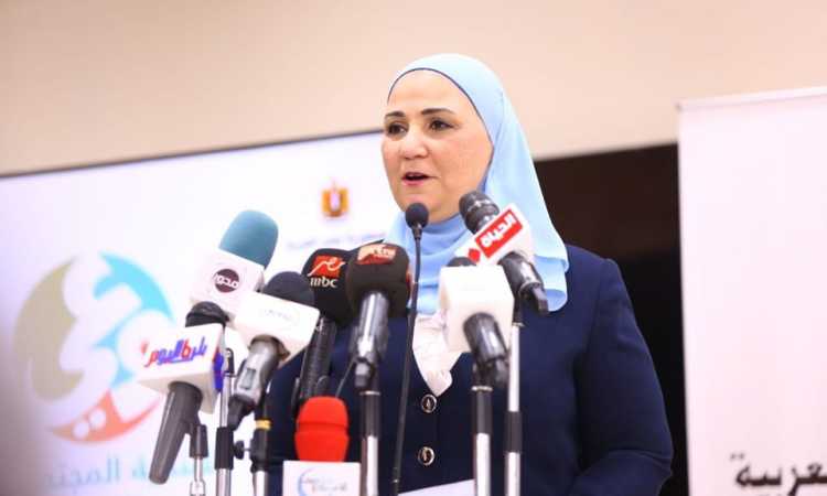 نيفين القباج وزيرة التضامن الاجتماعى