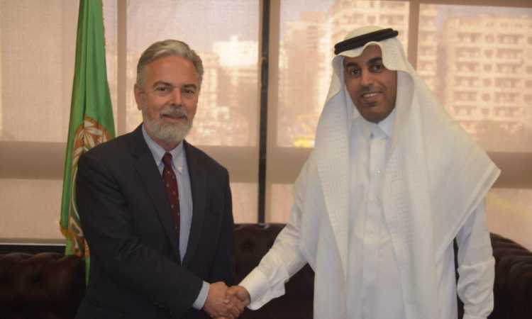 صورة من اللقاء