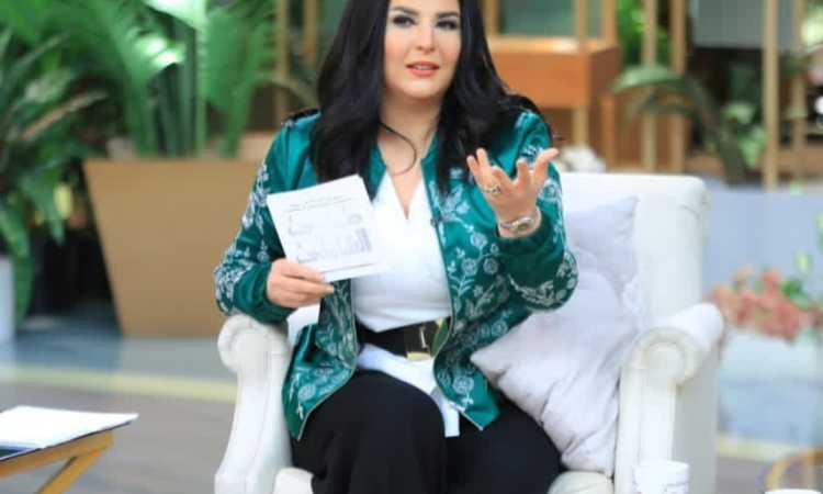 منى الشاذلى