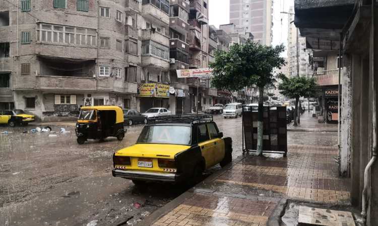 أمطار رعدية تضرب الإسكندرية