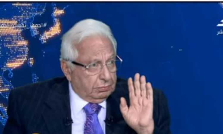 الدكتور أحمد عكاشة