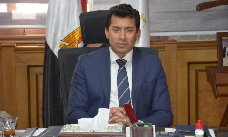 أشرف صبحى وزير الشباب والرياضة