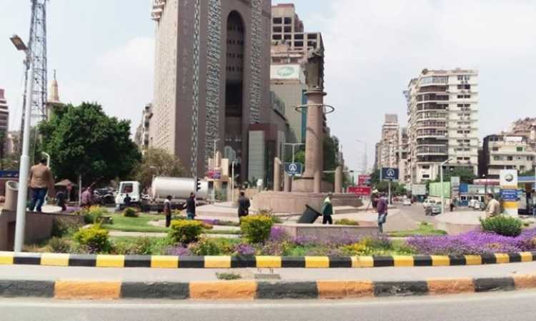 تنظيف تماثيل الجيزة