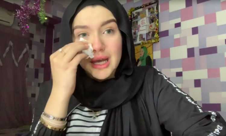 حنين حسام