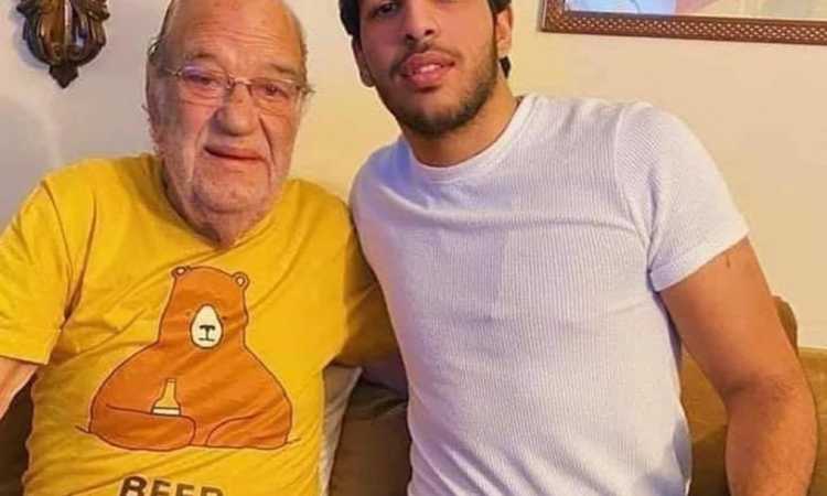 حسن حسنى