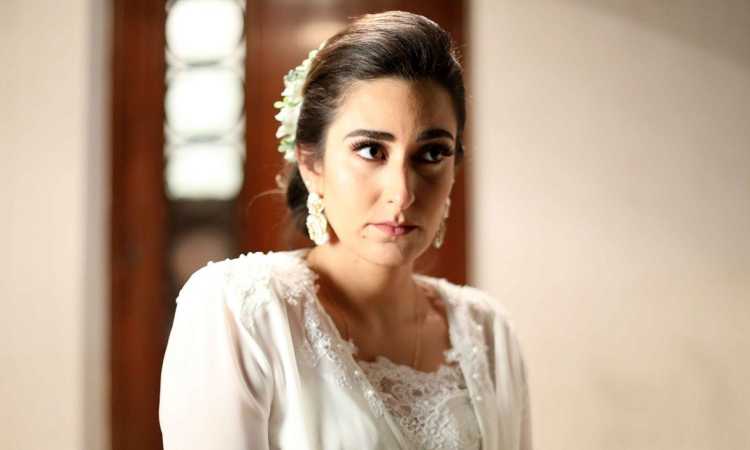 أمينة خليل فى مسلسل ليه لأ