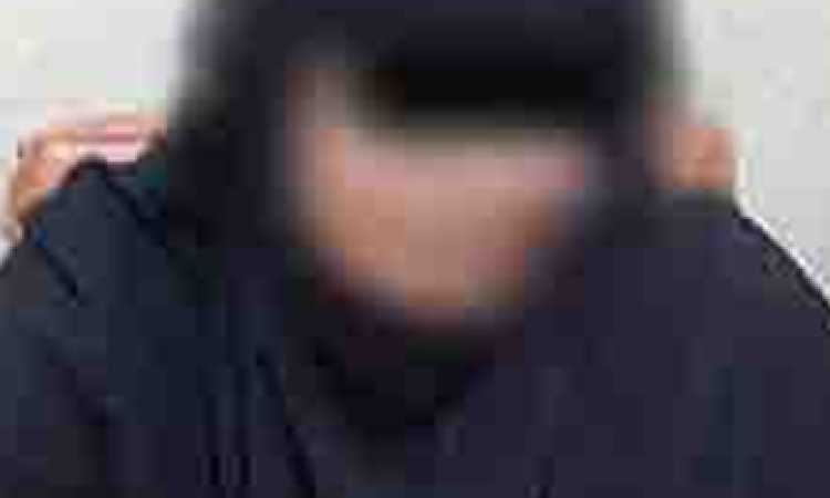 موظفة