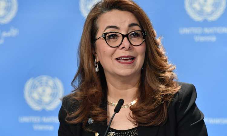 غادة والى