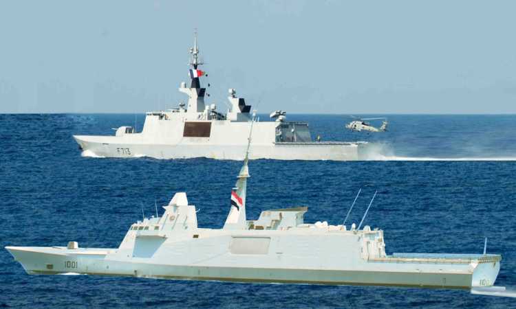 القوات البحرية المصرية والفرنسية تنفذان تدريبا بحريا عابرا فى البحر ال