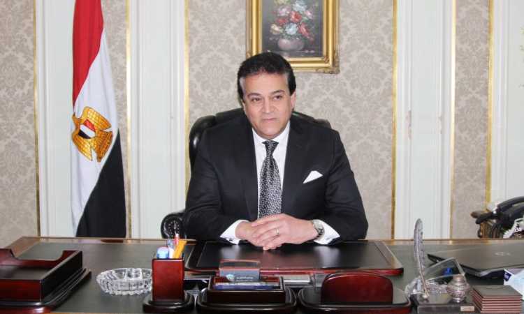 خالد عبدالغفار وزير التعليم العالى