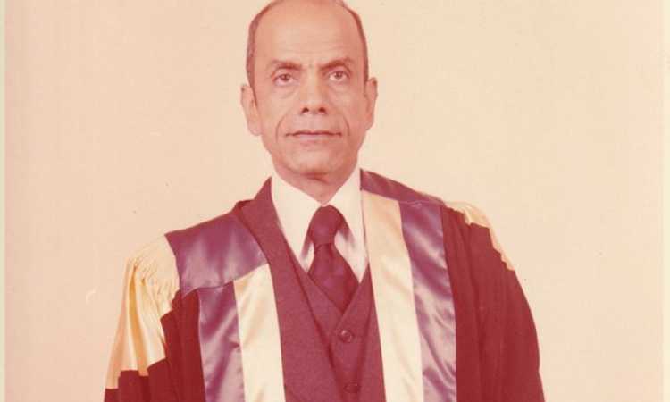 على الراعى