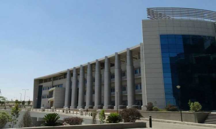 الجامعات الأهلية