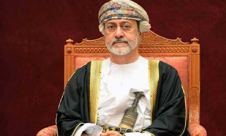 السلطان هيثم بن طارق