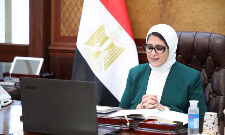 وزيرة الصحة