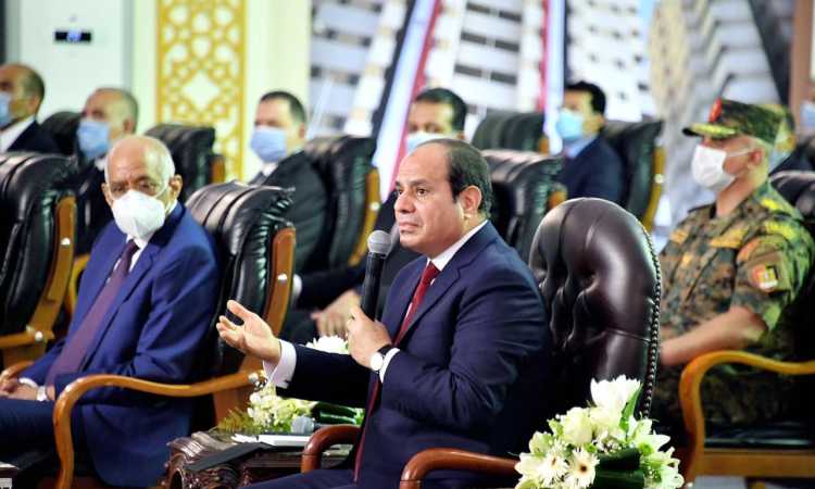 السيسى يفتتح عددا من المشروعات بالإسكندرية