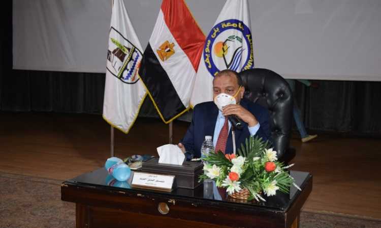 الدكتور منصور حسن رئيس جامعة بنى سويف