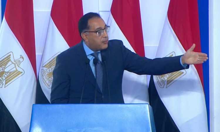 السيسي يفتتح عدد من المنشآت التعليمية