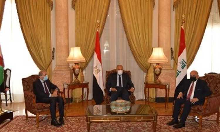 وزير الخارجية يستقبل نظيريه العراقى والأردنى
