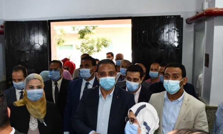 وزيرة التضامن ومحافظ الفيوم