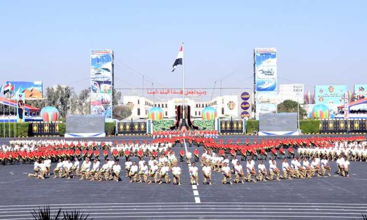 حفل تخريج دفعات جديدة من الكليات والمعاهد العسكرية
