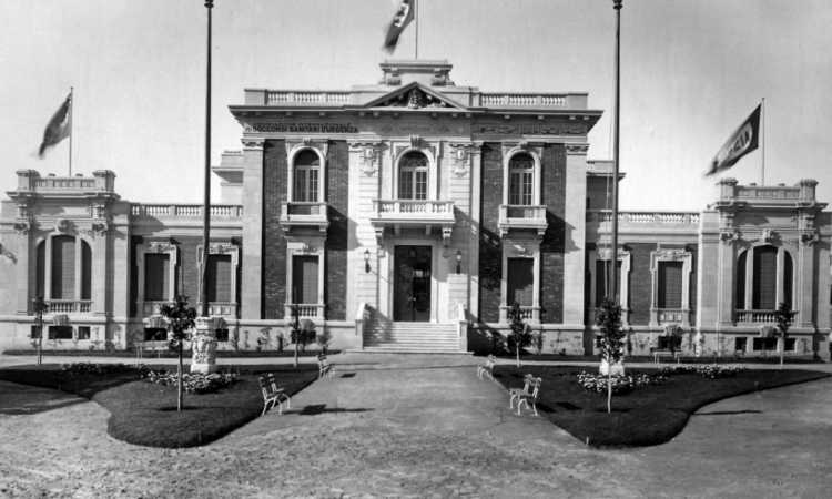 الإسكندرية خلال 100 عام