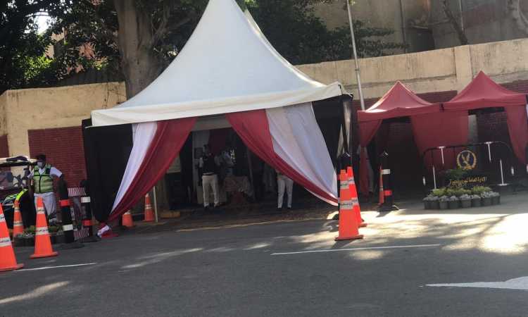 استعدادات مدرسة القومية بالعجوزة لليوم الثانى قبل فتح اللجان من انتخاب
