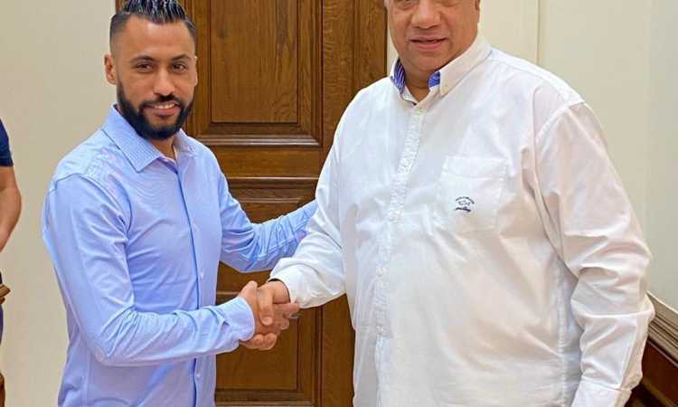 حسام عاشور