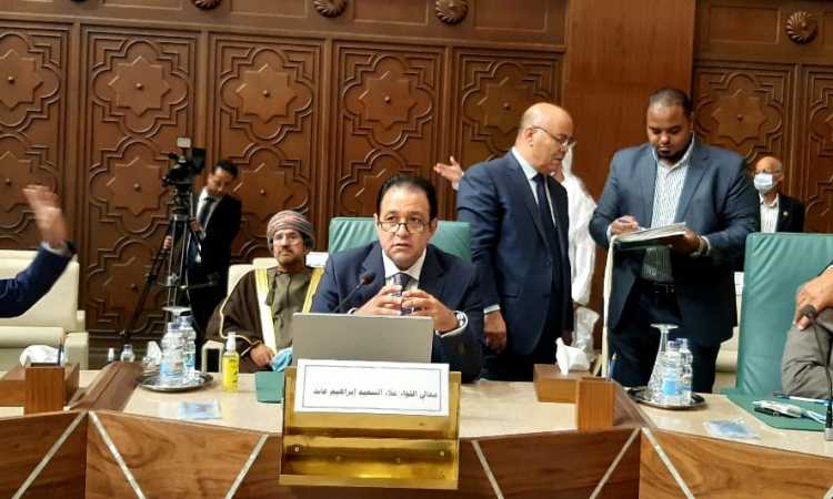 علاء عابد