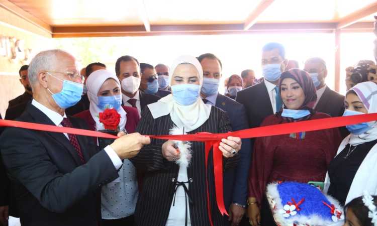 وزيرة التضامن الاجتماعى