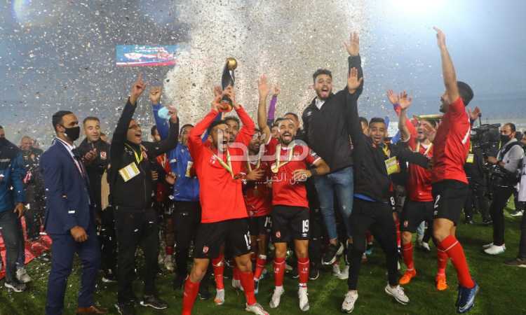 مراسم تسلم الأهلى ميداليات وكأس دورى أبطال إفريقيا