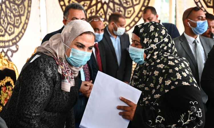نيفين القباج وزيرة التضامن