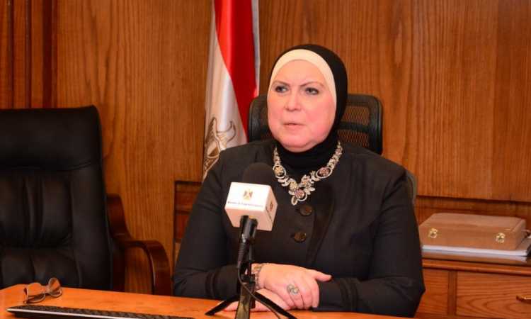 نيفين جامع