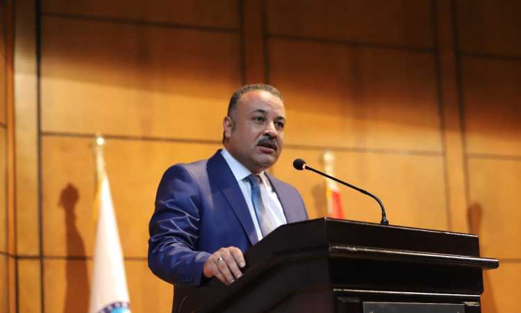 النائب عاطف ناصر