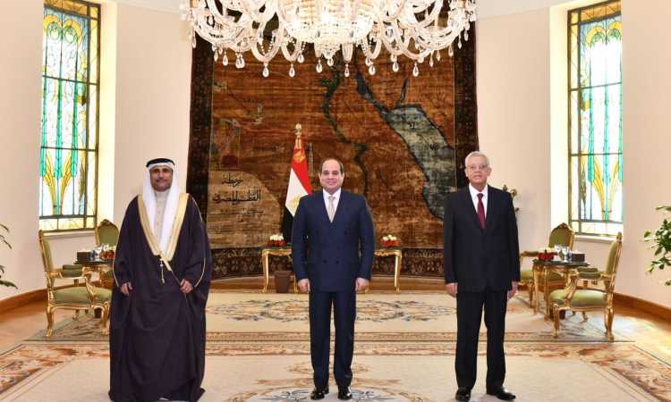 الرئيس السيسى خلال استقباله عادل العسومى بحضور حنفى جبالى رئيس مجلس النواب