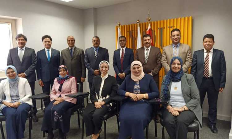الدكتورة إلهام محمود