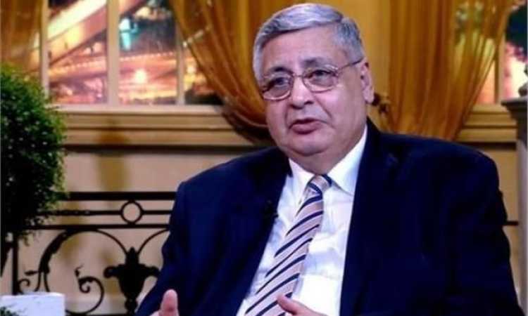 الدكتور محمد عوض تاج الدين