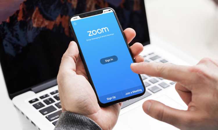 تطبيق زووم